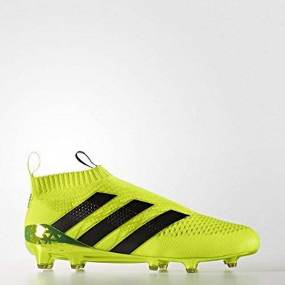 کفش ورزشی آدیداس مناسب فوتبال مدل 16.1