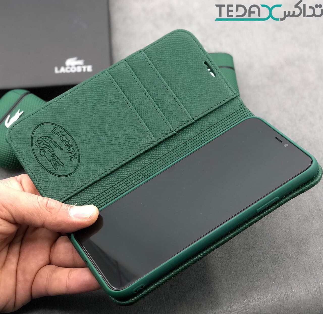 کاور و کیف جا کارتی دار طرح لاکوست مناسب برای آیفون 11 پرو