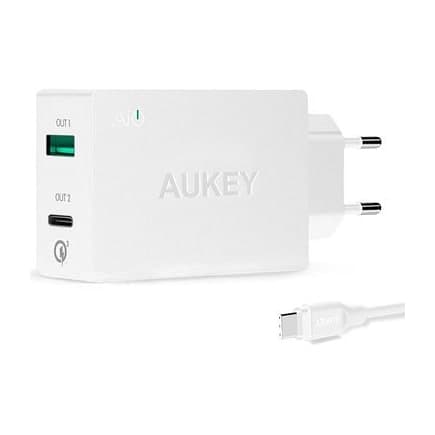 شارژر دیواری دو پورت آکی به همراه کابل تایپ سی مدل PA-Y2 QC3