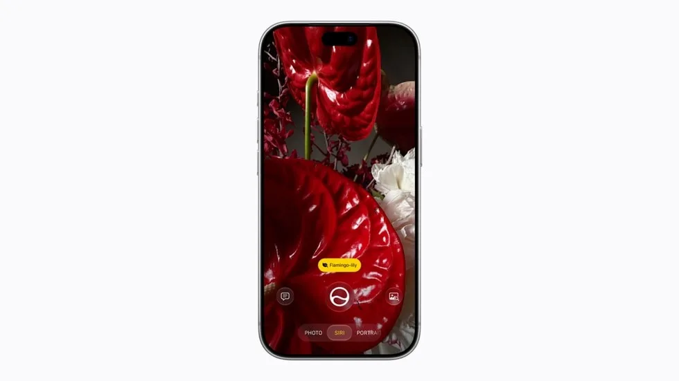 حالت Siri در کنار حالتهای عکس و ویدیو در برنامهٔ دوربین