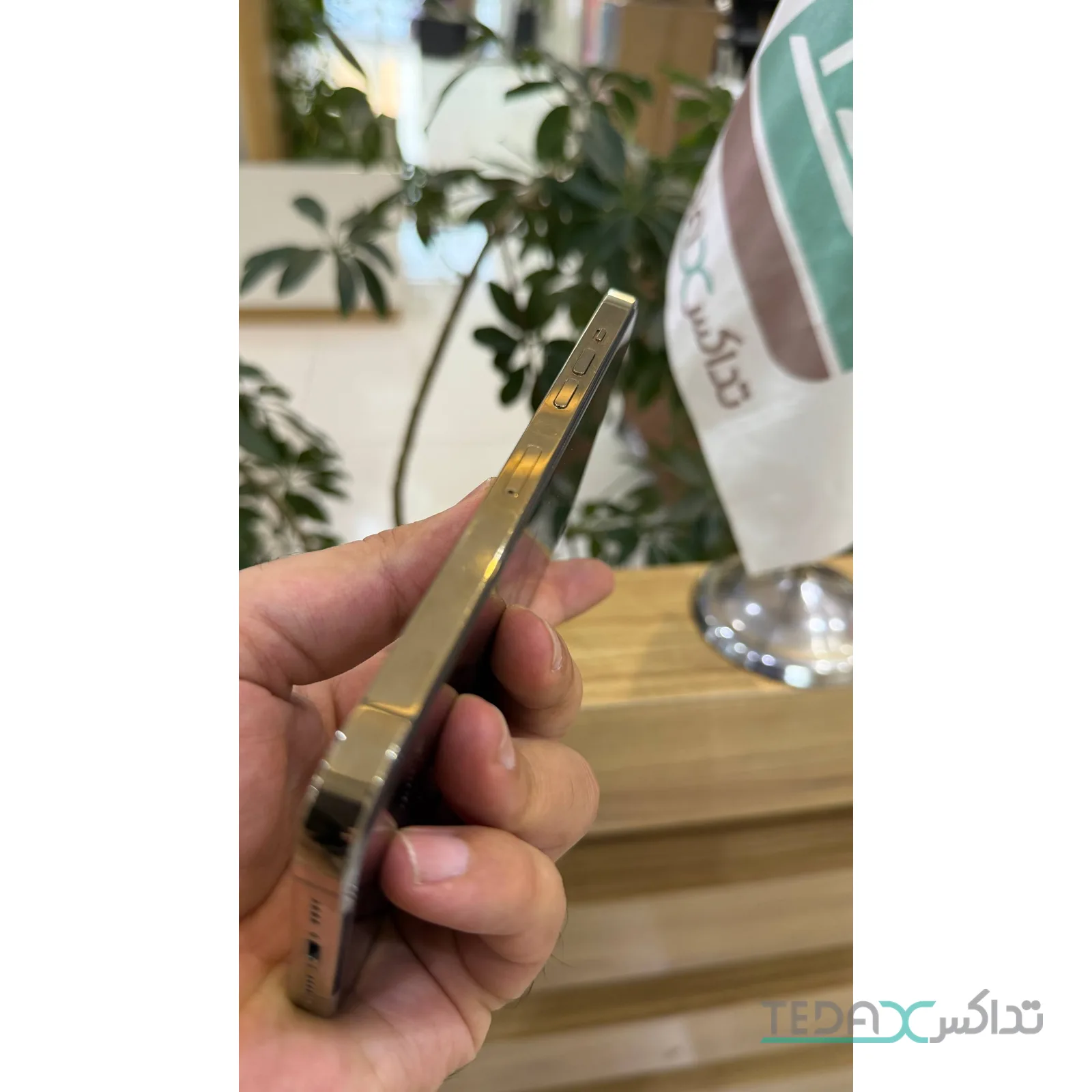 گوشی موبایل کارکرده آیفون 12پرومکس 256 گیگ ZAA